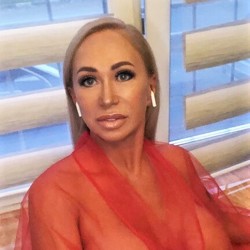 Шлюха Алла 9068